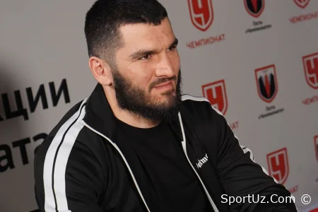 Beterbiyev kim bilan ko'proq kurashishni xohlashini aytdi — Bivol yoki Benavides bilan