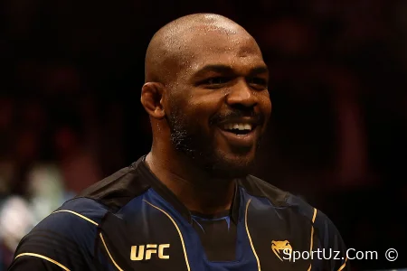 Dana Uayt Jon Jonsning Oq uydagi UFC turnirida ishtirok etish imkoniyatini baholadi
