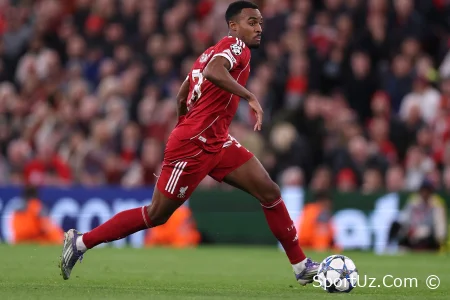 "Liverpul" Gravenberh bilan yangi shartnoma imzolamoqchi