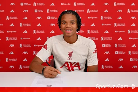 "Liverpul" "Nyukasl" ga g'alaba qozonish uchun gol urgan 17 yoshli Ngumoha bilan shartnoma imzoladi