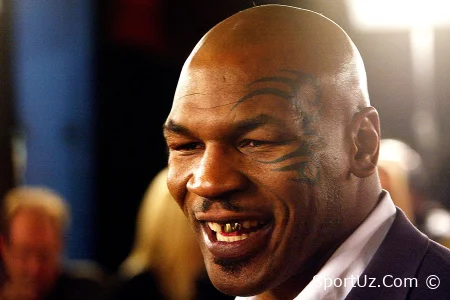 Mayk Tayson Floyd Meyvezerga qarshi kurash olib boradi