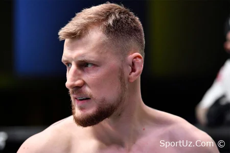 UFC chempioni Tom Aspinall Aleksandr Volkov bilan revansh shartini nomladi