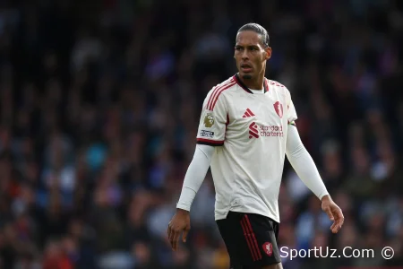 "Liverpul" sardori van Deyk "Manchester Yunayted"ga qarshi o'yinda mag'lubiyatga munosabat bildirdi