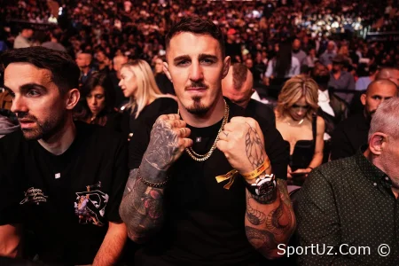 Tom Aspinall faol UFC chempioni bo'lish va oktagonga tez-tez chiqish niyatida ekanligini aytdi