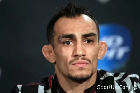 Toni Fergyuson 20-dekabr kuni BAAda Misfits Boxing unvoni uchun navbatdagi boks jangini o'tkazadi