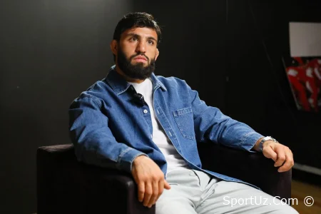 Topuriya qanday qilib mumkin bo'lgan jangda Islom Maxachevni mag'lub etishi mumkinligini Arman Tsarukyan  aytib berdi