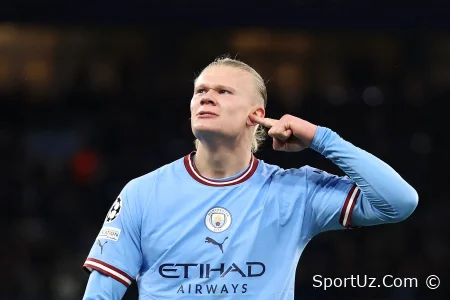 "Barselona" kelgusi yozda Xolandni o'z jamoasining o'yinchisini bitimga qo'shib imzolashni xohlaydi