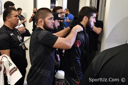 Xabib Oq uyda UFC turnirida Islom Maxachevning jangini ko'rishni istamasligini aytdi