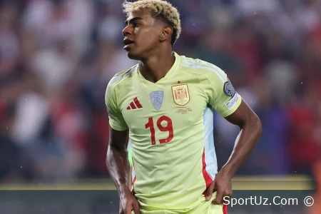 "Barselona" hujumchisi Lamin Yamal qanday unvonlarni qo'lga kiritmoqchi ekanligini aytdi