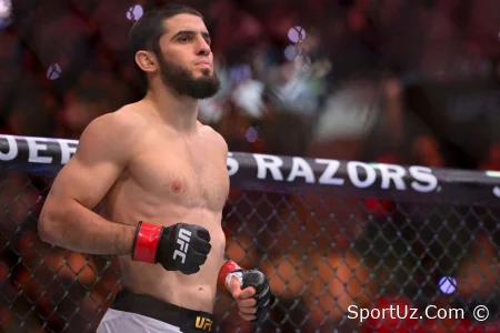 "U buni qilar edi."  Jorj Sen-Pyerni Mahachev mag'lub eta olishini Uittaker aytdi