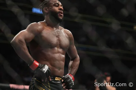 "Ilgari eng yaxshilar eng yaxshilar bilan kurashgan." Sterling UFCning Lopes uchun kurash qarorini tanqid qildi