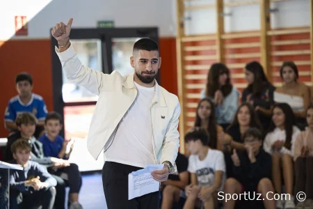 "Biz uchun siz doimo eng zo'r bo'lasiz." Topuriya Piter Yanga yutqazgandan keyin Dvalishvilini qo'llab-quvvatladi