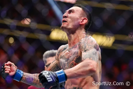 Xollouey o'zini hali ham eng yaxshi bokschi va UFCdagi eng yaxshi jangchilardan biri deb bilishini aytdi