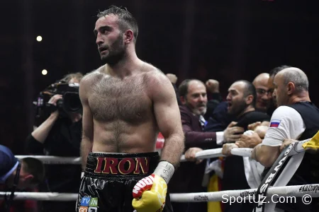 Murat Gassiyev oltinchi raundda Kubrat Pulevni nokautga uchratdi va WBA Regular kamarini qo'lga kiritdi