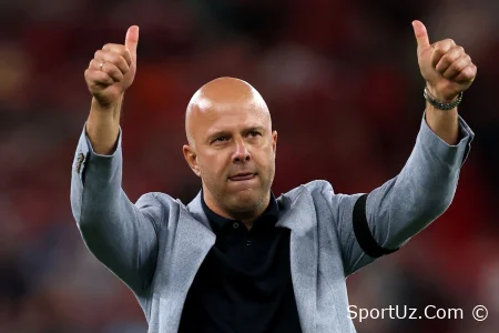 Slot "Liverpul" futbolchilarining APLda "Brayton" bilan o'yin oldidan jarohatlari haqida gapirdi