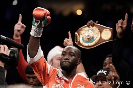 Terens Krouford nafaqaga chiqqanligini e'lon qildi