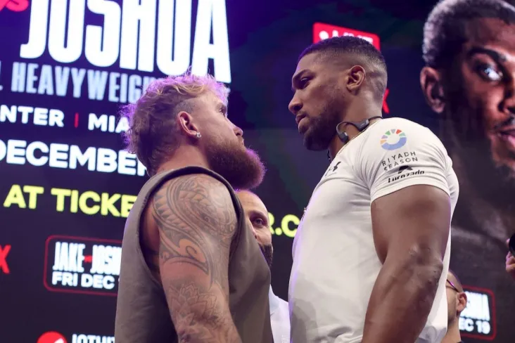 Joshua va polni tortish paytida og'zaki janjal kelib chiqdi. Pol "qo'rquvni his qiladi" deb da'vo qildi