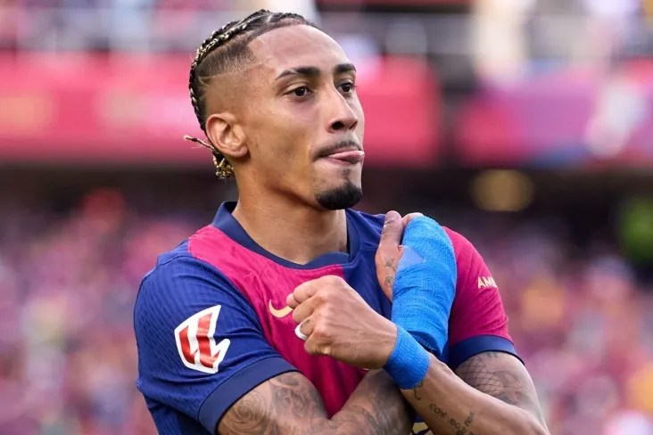 Rafinha-The Guardian, Xoland va Mbappe tomonidan 2025 yilning eng yaxshi 5 o'yinchisidan tashqarida-yuqorida