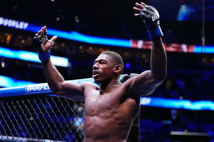 Bakli Maddalena Mahachev bilan jangda mag'lub bo'lganidan keyin yig'laganini tan oldi