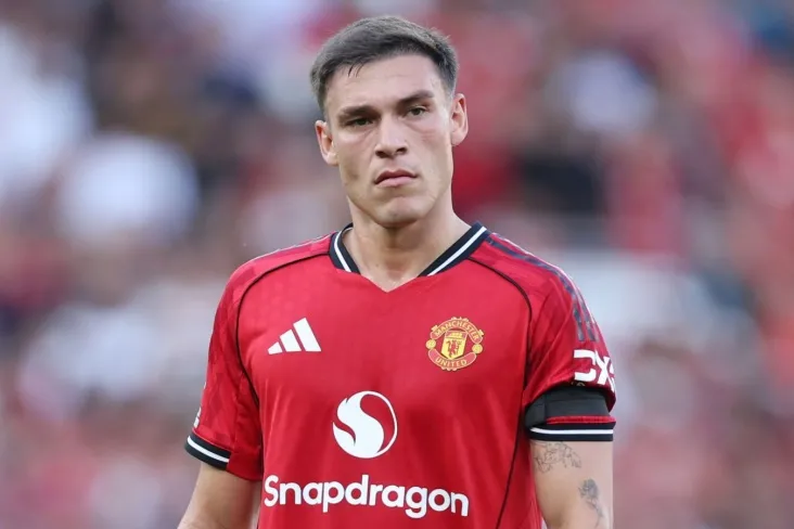 "Galatasaray "" Manchester Yunayted " yarim himoyachisi — Evken bilan muzokaralar olib bordi