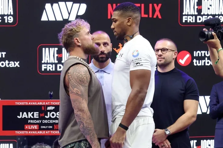 Jeyk Pol-Entoni Joshua: jonli onlayn jang boshlandi