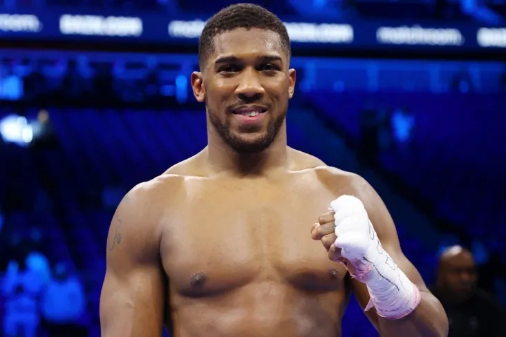 "Bu eng yaxshi spektakl emas edi." Entoni Joshua-Jeyk Pol bilan jang haqida