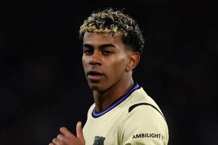 Lamin Yamal YouTube kanalini yaratdi, "Barselona" hujumchisi allaqachon 99 ming obunachiga ega