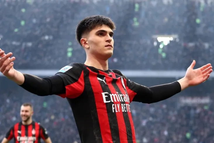 "Arsenal "" Milan " ning yosh himoyachisi sifatida kuchayishni rejalashtirmoqda — La Gazzetta dello Sport