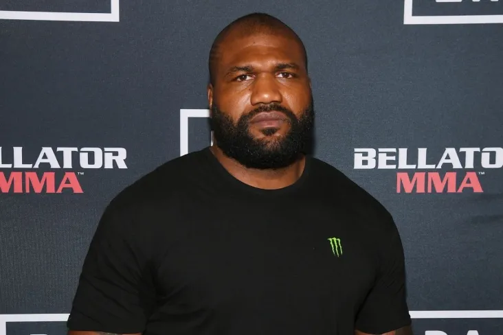 Video: Rampage Jekson kenja o'g'liga Audi sport avtomobilini sovg'a qildi