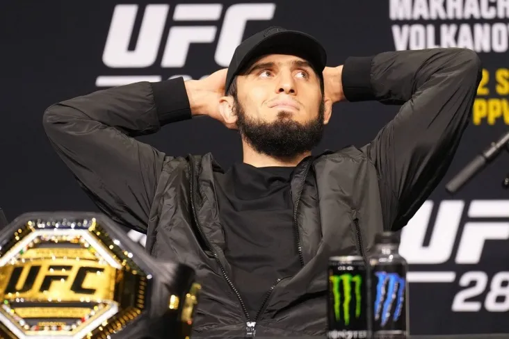 Islom Maxachev otini qanday minishini ko'rsatdi