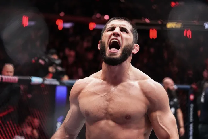 Islom Maxachev Umar Nurmagomedov uchun qaysi jang afzalroq bo'lishini aytib berdi