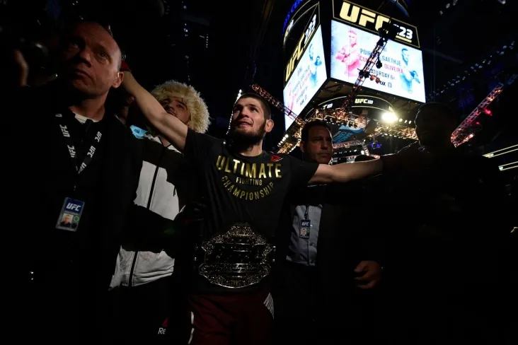 "Buyuklar orasida." Rio Ferdinand-Xabib Nurmagomedov bilan suhbat haqida