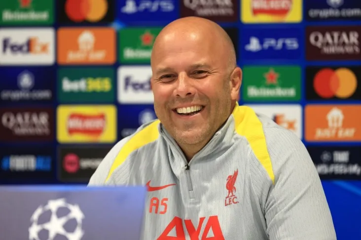 "Liverpul" rahbariyati Arne slotdan natijalarni yaxshilashni talab qilmoqda-Indykaila