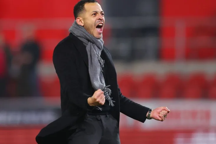 Liam Rosenor so'nggi olti yil ichida "Chelsi" ning beshinchi doimiy bosh murabbiyi