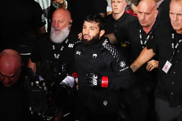 Kormye: Agar Tsarukyan norozi bo'lganida, unga imkoniyat berilmagani uchun eng baland ovozda qichqirar edi