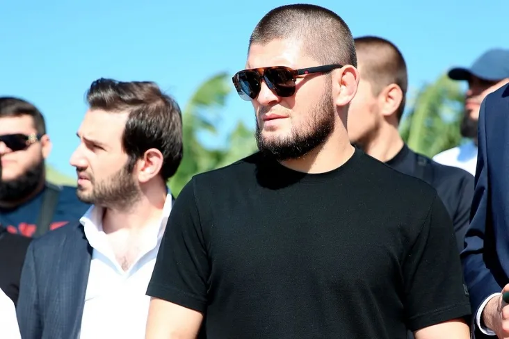 Xabib "Manchester Siti"futbolchisi Ibrohim va Husanov bilan uchrashdi