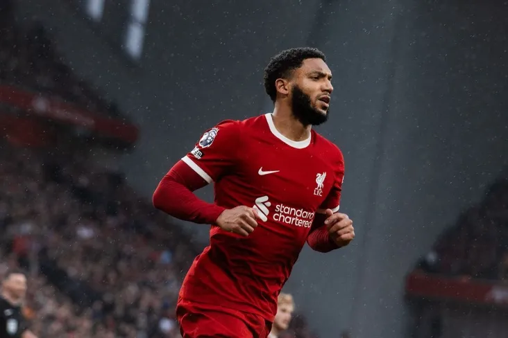 "Milan "" Liverpul "va" Nottingem Forest " himoyachilariga qiziqish bildirmoqda-Calciomercato