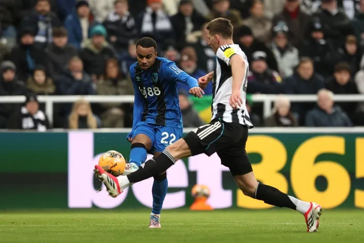 "Nyukasl "penaltilar seriyasida Angliya Kubogida" Bornmut " ni mag'lub etdi