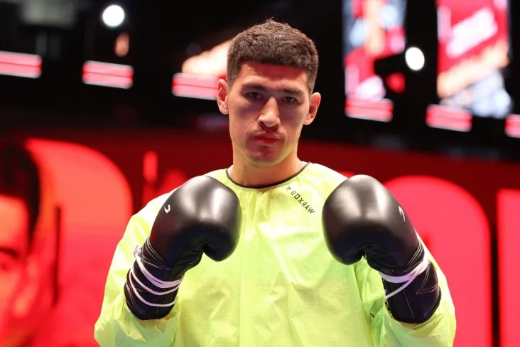 Video: Dmitriy Bivol ringga qaytishdan oldin mashq qiladi