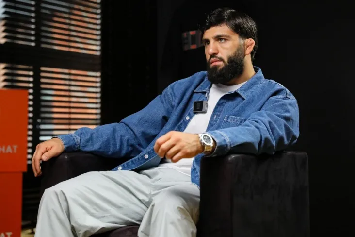 Armand Tsarukyan UFC chempionligi uchun sobiq da'vogarga qarshi kurash olib bordi