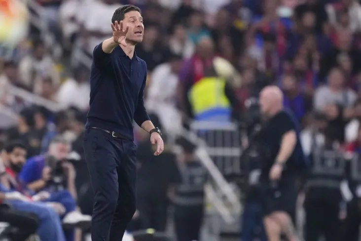 Ispaniyalik jurnalist - "Barselona" ning "Real" ustidan qozongan g'alabasi haqida: Xabi Alonso terisini saqlab qoldi