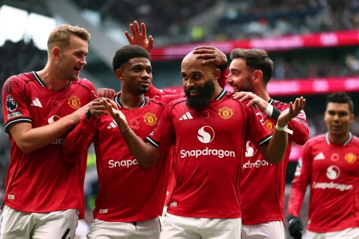 "Manchester Yunayted" 48 soat ichida yangi bosh murabbiy nomini e'lon qiladi-The Times