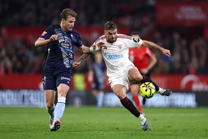 "Sevilya "" Selta " ga mag'lub bo'lib, la Liga o'yinining oxirida penaltidan gol urdi.