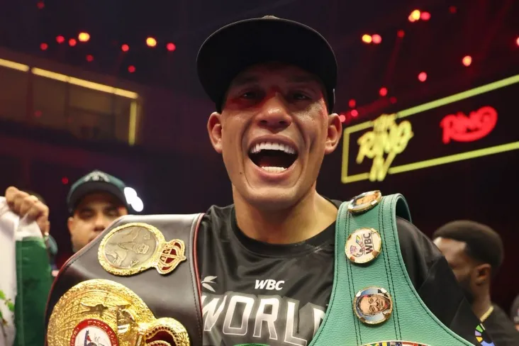 Benavides Beterbiyev va Bivol bilan jang qilmoqchi