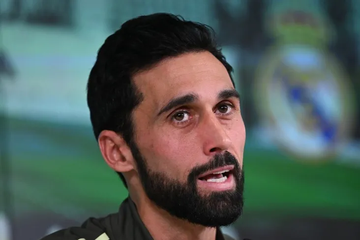 Fabritsio Romano muxlislar noroziligidan keyin Arbeloaning Real Madriddagi pozitsiyasi haqida gapirdi