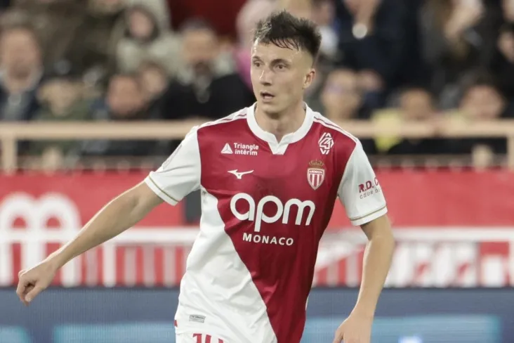 "Monako" murabbiyi Chempionlar Ligasida "Real" bilan o'yin oldidan Golovin haqida gapirdi