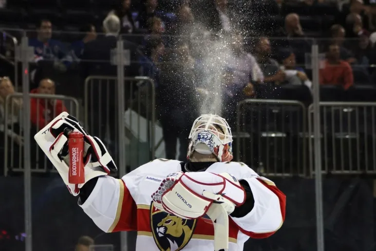 Bobrovskiy nhlda darvozabon bilan jang qildi, Rybakina AO startida g'alaba qozondi. Ertalab asosiy narsa