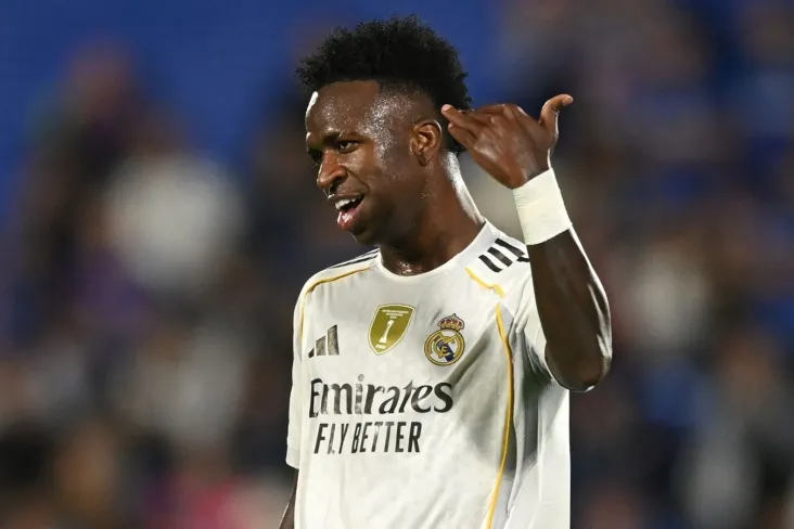 "Real" Saudiyaliklardan Vinisius bo'yicha 200 million funt sterling miqdorida taklif oldi-manba