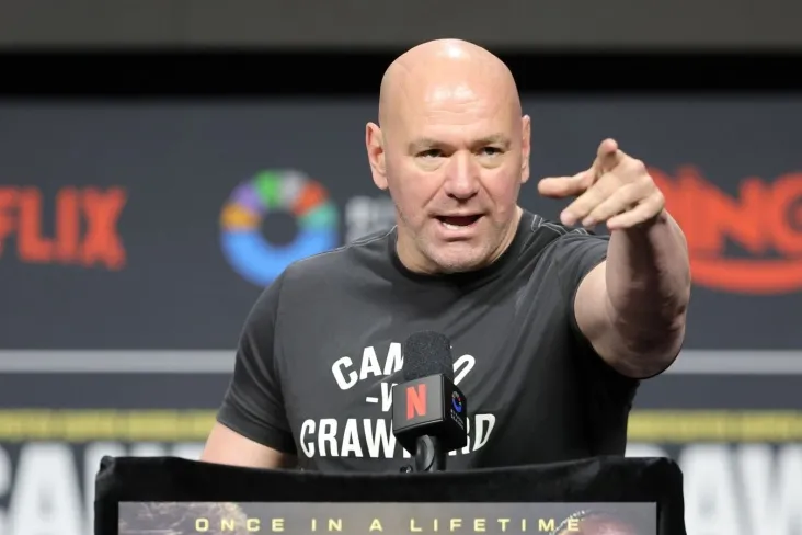 Dana Uayt birinchi Zuffa Boxing musobaqasi oldidan qarashlar jangini o'tkazdi