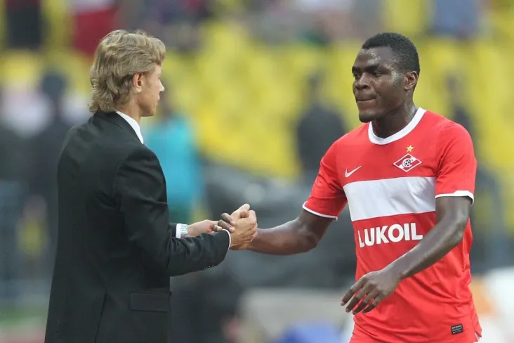 Emenike: Karpin "Real Sossedad" va boshqa la Liga klublariga murabbiylik qila oladi